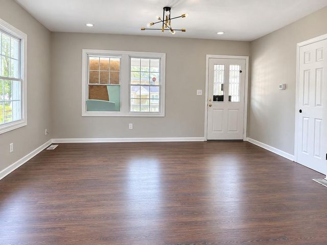 1328 Womack, East Point, GA 30344