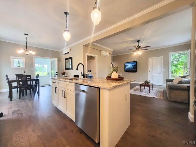 261 Merrit Road, Granby, NY 13069