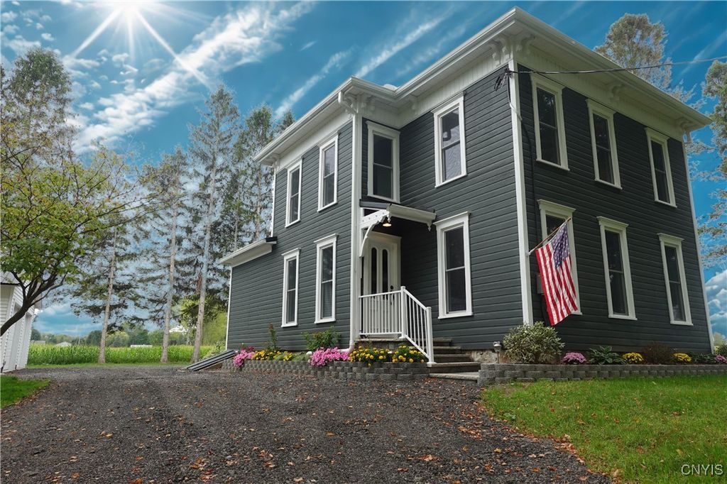 261 Merrit Road, Granby, NY 13069