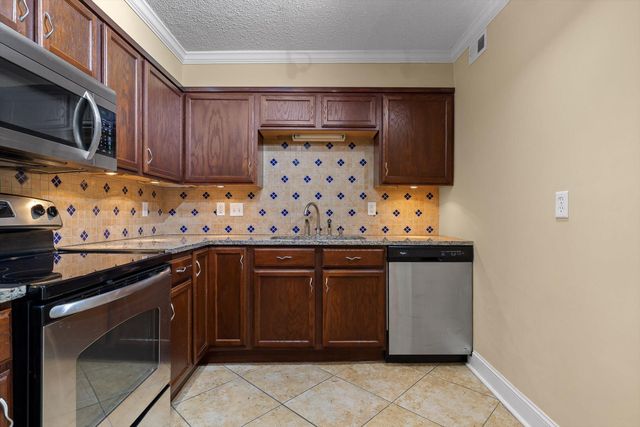 1131 Stringers Ridge Road 7c, Chattanooga, TN 37405