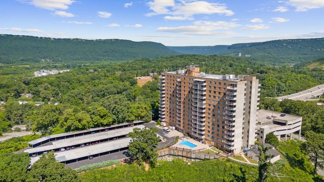 1131 Stringers Ridge Road 7c, Chattanooga, TN 37405