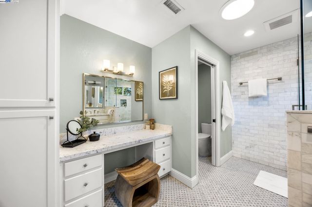 90 Princeton Ct, Danville, CA 94526
