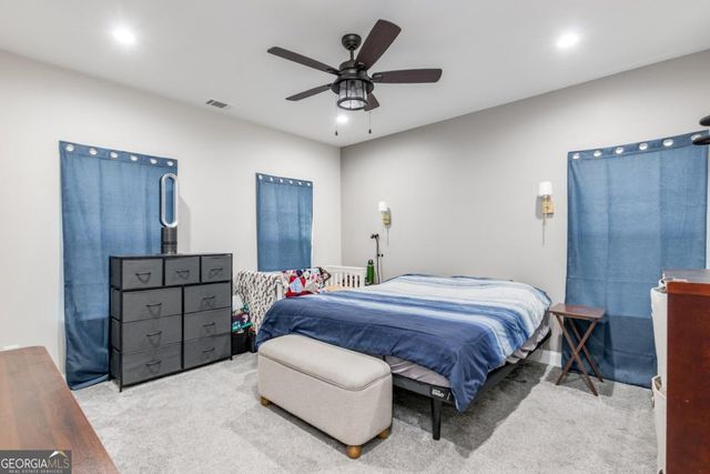 357 Orchard Way SE, Calhoun, GA 30701