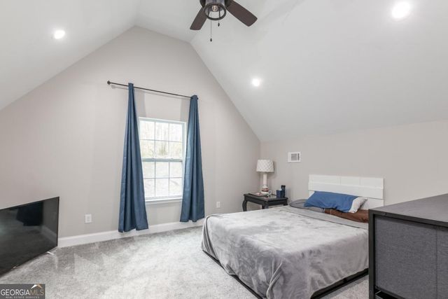 357 Orchard Way SE, Calhoun, GA 30701