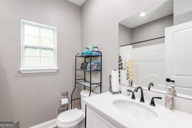357 Orchard Way SE, Calhoun, GA 30701