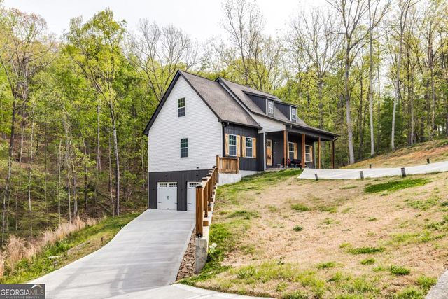 357 Orchard Way SE, Calhoun, GA 30701