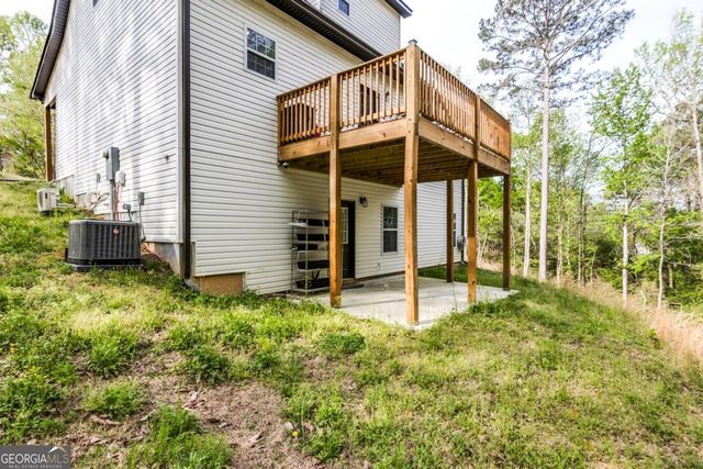 357 Orchard Way SE, Calhoun, GA 30701