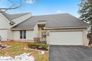 36482 Lochdale Street 568, Farmington Hills, MI 48335