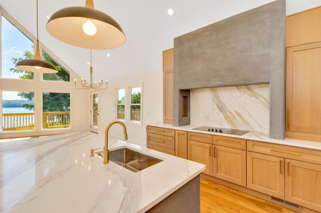 3513 Gold Point Circle S, Hixson, TN 37343