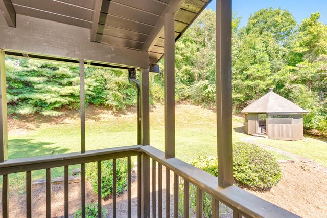 3513 Gold Point Circle S, Hixson, TN 37343