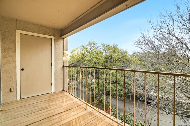 4119 Medical Dr Apt C301, San Antonio, TX 78229