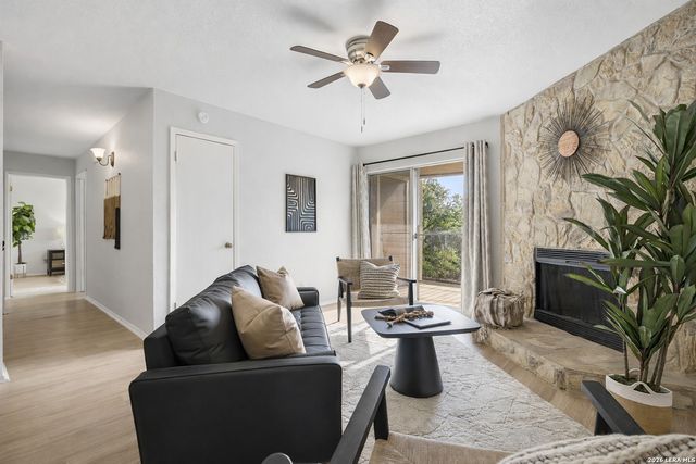 4119 Medical Dr Apt C301, San Antonio, TX 78229