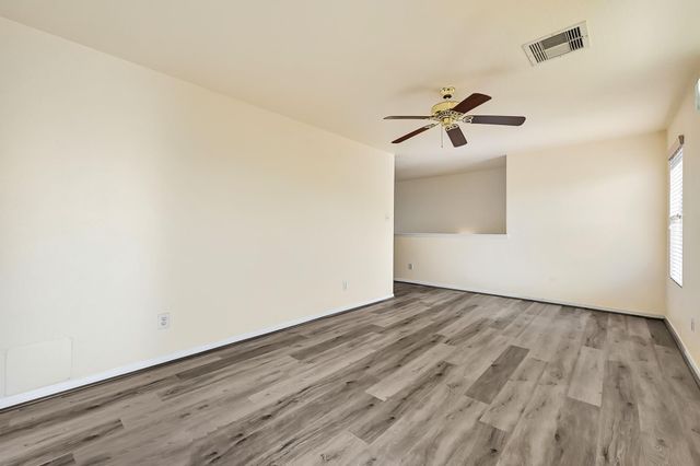 8027 Saffron Lane, Baytown, TX 77521