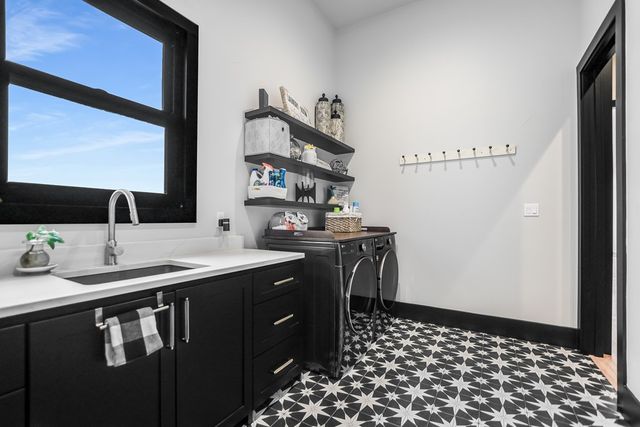 101 Shadow Mountain, Horseshoe Bay, TX 78657