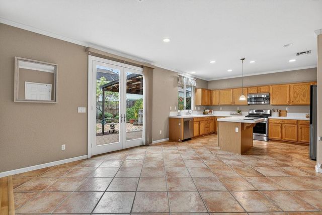 6311 Bluebill Ct, Rocklin, CA 95765