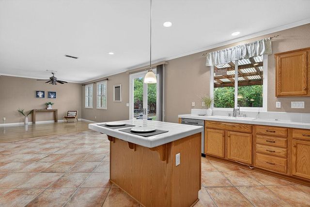 6311 Bluebill Ct, Rocklin, CA 95765