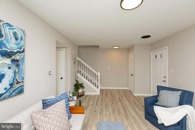 138 GEORGETOWN SQ, Martinsburg, WV 25401