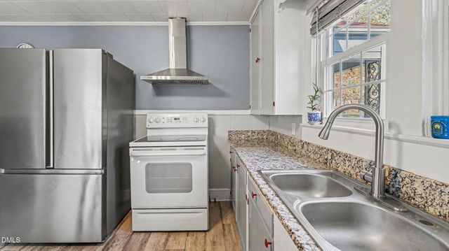 1520 Albright Avenue, Burlington, NC 27215