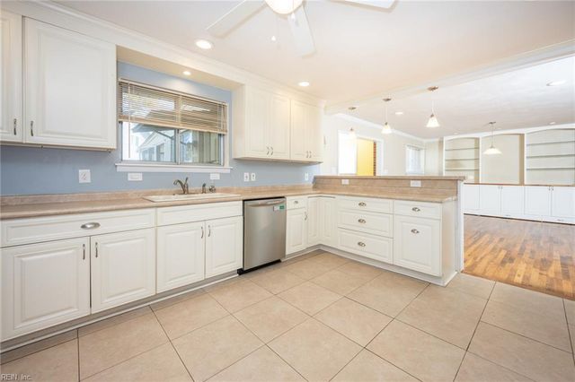 2409 Twin Lake RD, Virginia Beach, VA 23454