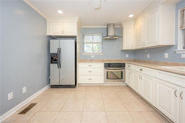 2409 Twin Lake RD, Virginia Beach, VA 23454