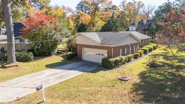 2409 Twin Lake RD, Virginia Beach, VA 23454