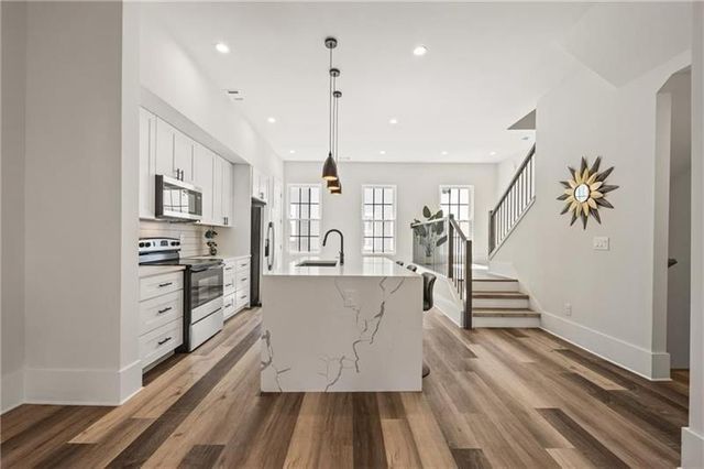 3165 Dogwood Drive 106, Hapeville, GA 30354