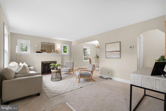 319 SAINT LAWRENCE DR, Silver Spring, MD 20901