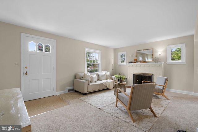 319 SAINT LAWRENCE DR, Silver Spring, MD 20901