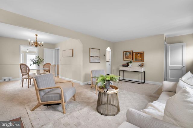 319 SAINT LAWRENCE DR, Silver Spring, MD 20901