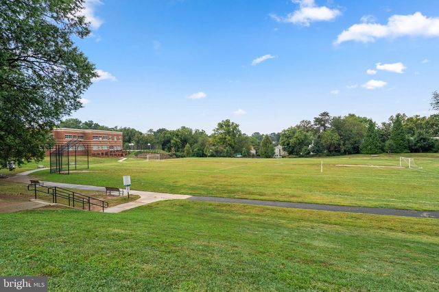 319 SAINT LAWRENCE DR, Silver Spring, MD 20901