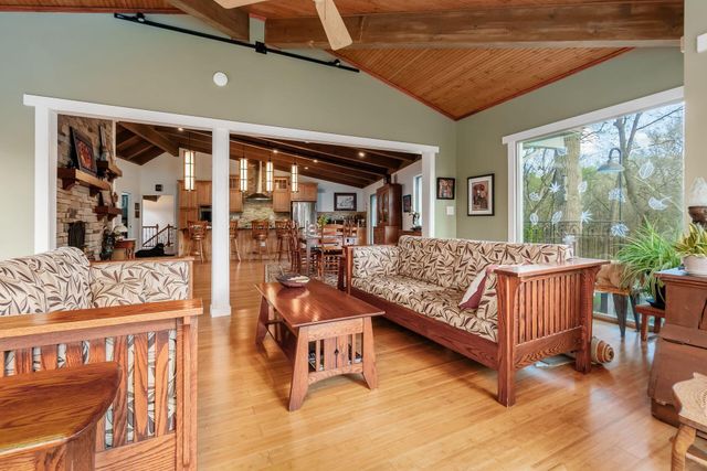 451 Fairlawn Drive, Columbus, OH 43214