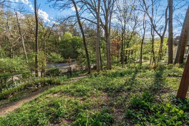 451 Fairlawn Drive, Columbus, OH 43214