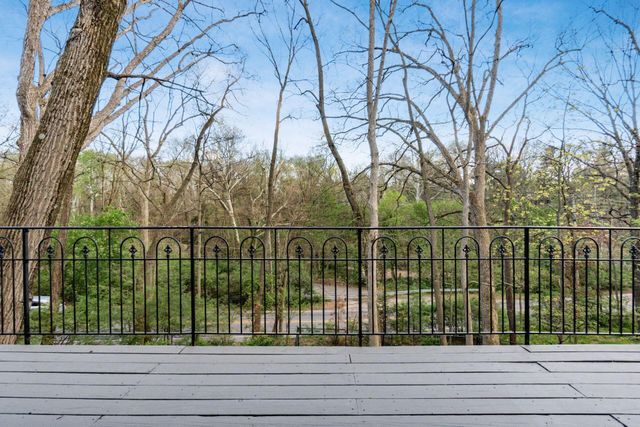 451 Fairlawn Drive, Columbus, OH 43214