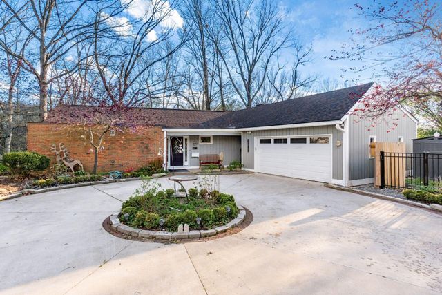 451 Fairlawn Drive, Columbus, OH 43214