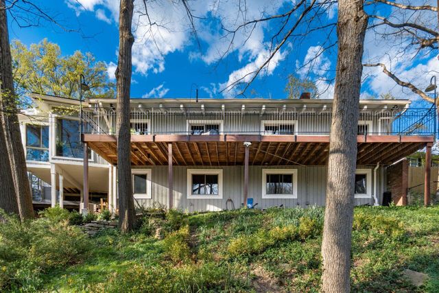 451 Fairlawn Drive, Columbus, OH 43214