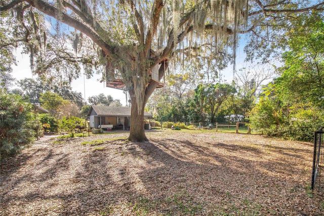 308 GRANADA ROAD, Auburndale, FL 33823