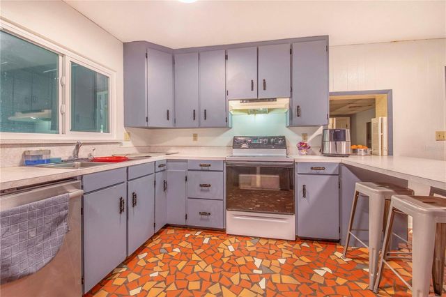 308 GRANADA ROAD, Auburndale, FL 33823