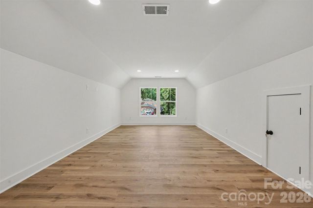 401 7th Street NE, Conover, NC 28613