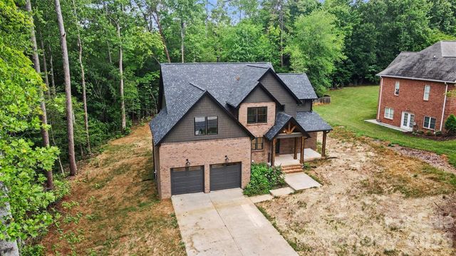 401 7th Street NE, Conover, NC 28613