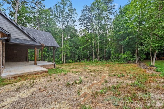 401 7th Street NE, Conover, NC 28613