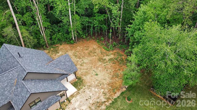 401 7th Street NE, Conover, NC 28613