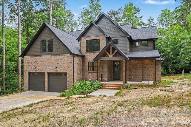 401 7th Street NE, Conover, NC 28613
