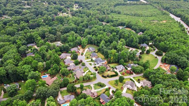 401 7th Street NE, Conover, NC 28613