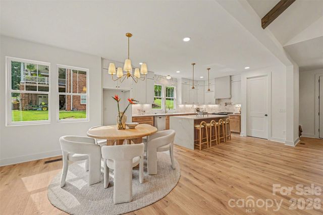 401 7th Street NE, Conover, NC 28613