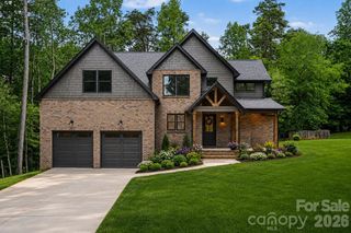 401 7th Street NE, Conover, NC 28613