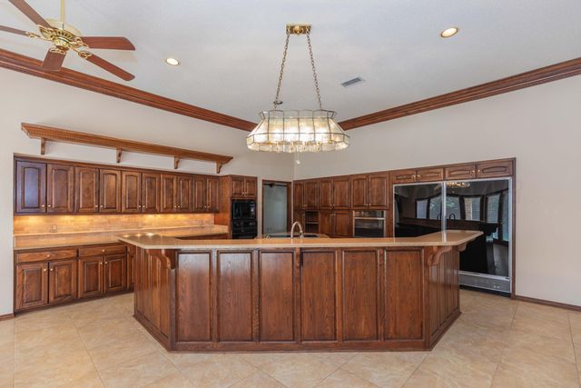 7736 BAUGHMAN Drive, Amarillo, TX 79121
