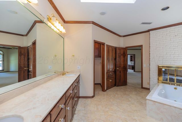 7736 BAUGHMAN Drive, Amarillo, TX 79121