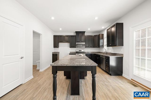 4400 SUNSET DR, Charlottesville, VA 22911