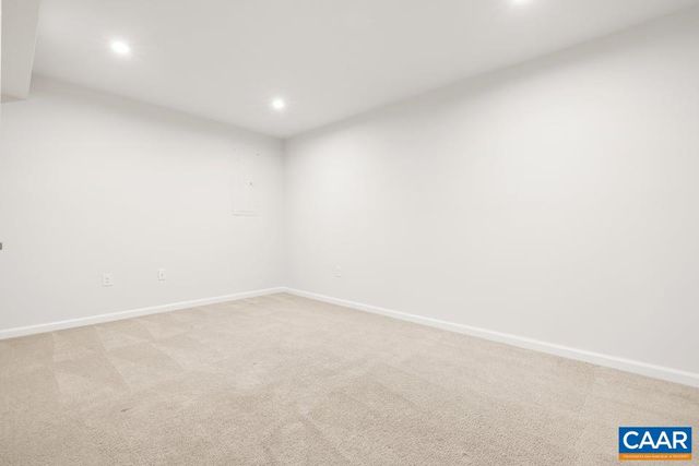 4400 SUNSET DR, Charlottesville, VA 22911