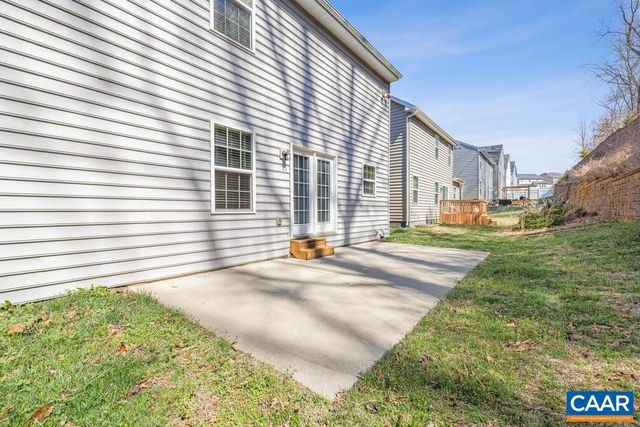 4400 SUNSET DR, Charlottesville, VA 22911